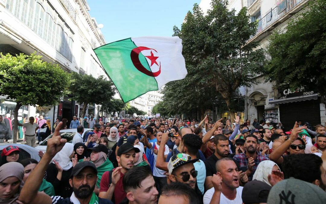 La manifestation des étudiants empêchée à Alger